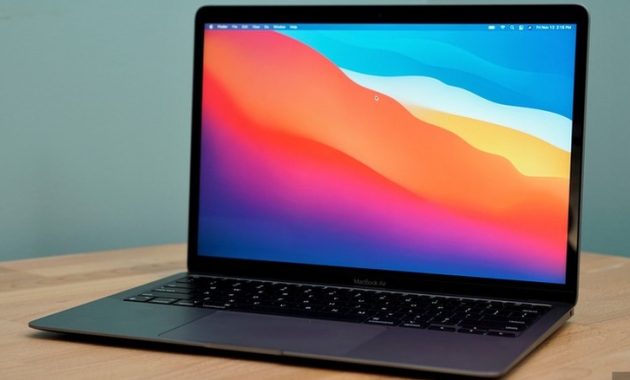 20 Years of MacBook: How Apple Shaped Modern Laptops