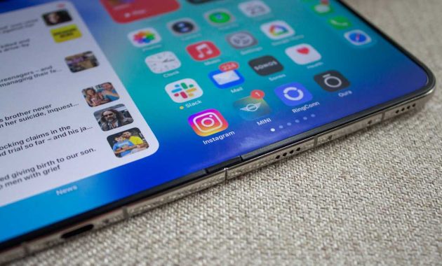 iPhone Duo Guide: Price, Specifications, Availability, and Reviews