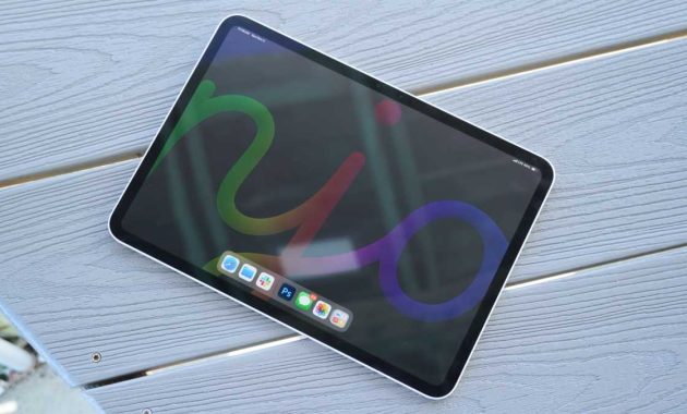Touchscreen MacBook Pro Rumors: OLED, Design and Release Date