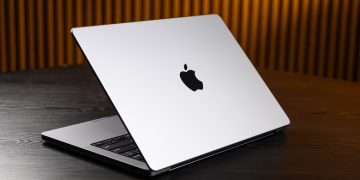 20 Years of MacBook: How Apple Shaped Modern Laptops
